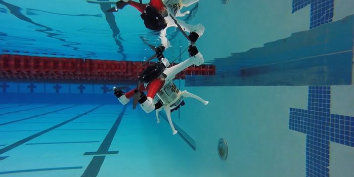 This Drone Not Only Flies, But Swims Too