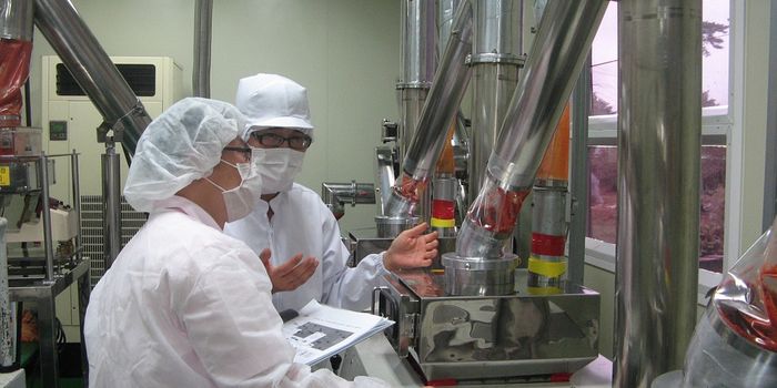 Cobalt-doped titanium-dioxide stops the reproduction of listeria monocytogenes