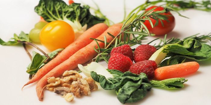 Are you eating your fruits and whole grains? Your life may depend on it.