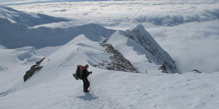 Fossil Fuels and the Arctic: Uncovering the Impact of Air Pollution