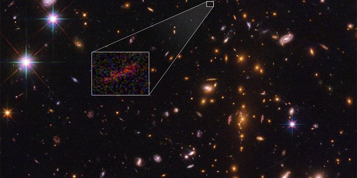 Lucky Hubble Image Captures Unprecedented View of a Distant Galaxy