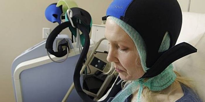 Scalp-cooling Device Gets Thumbs Up from 2 US Studies