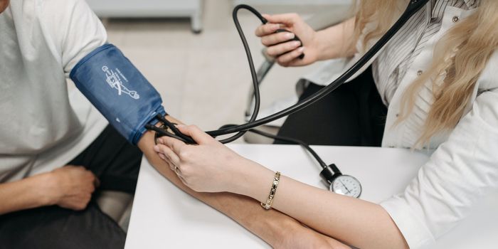 A Robot That Can Measure Blood Pressure With A Single Touch