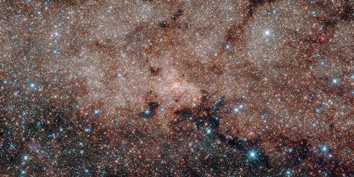 Hubble Space Telescope Grabs Stunning Photo of Milky Way's Center