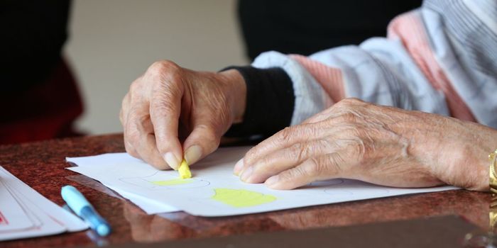 Phone-based Talk Therapy Eases Arthritis-related Insomnia