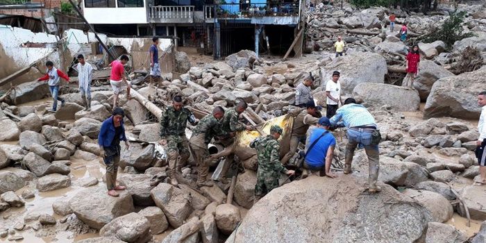 Hundreds suffer from flooding and mudslides in Colombia