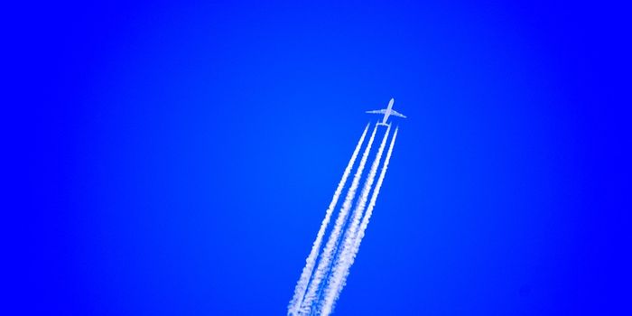 The mark of a contrail on the atmosphere