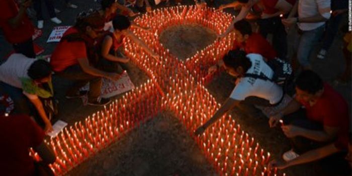 Hopkins Docs Successful In First HIV-Positive Transplant