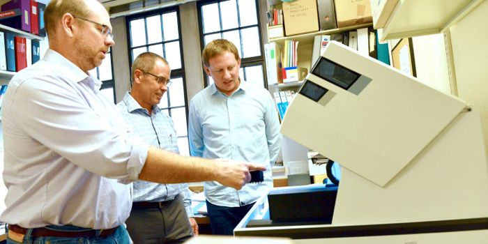 Using CRISPR to Alter or Kill Bacteria