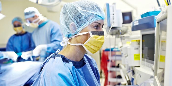 Women cardiologists earn about $100K less than men