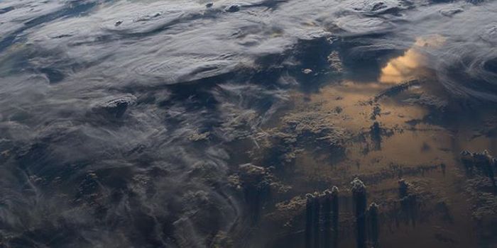 Stellar Views: New Videos of ISS and Earth