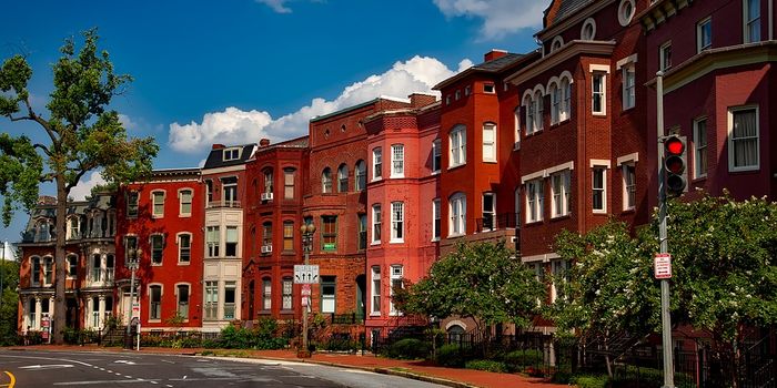 Study Connects Cancer Risks with Socioeconomic Status from Birth