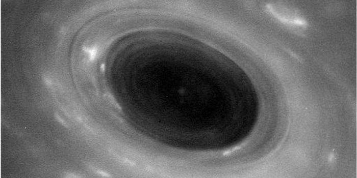 Check Out These Incredible Saturn Images From the Cassini Dive