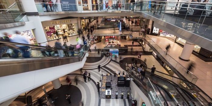 Are Shopping Malls Superspreader Sites?