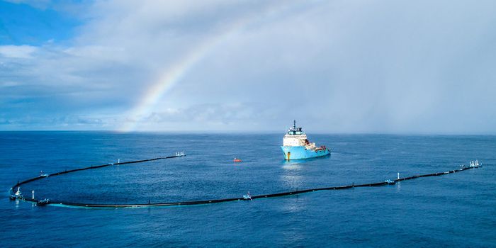 Floating Plastic Clean up Device Back at Sea