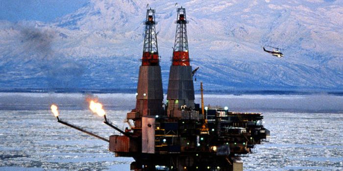 Obama bans Arctic drilling through 2022