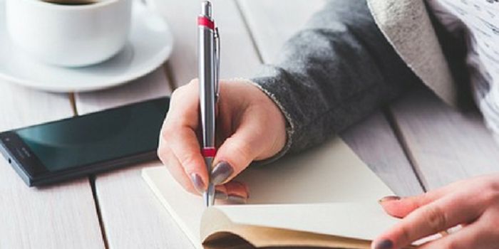 See It, Touch It, Remember It?