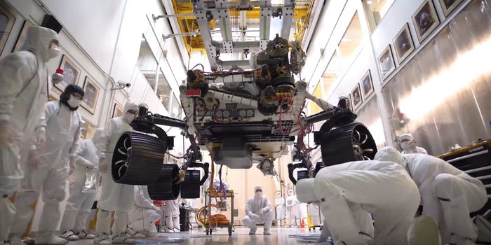 Mars 2020 Rover Carries Full Weight on Wheels for First Time