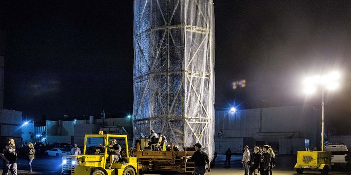 NASA Wrapped the James Webb Space Telescope Chassis Like a Present in Time for Christmas