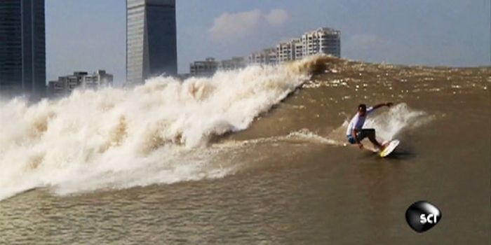This Wave Occurs in a River in China Only Once Every Year