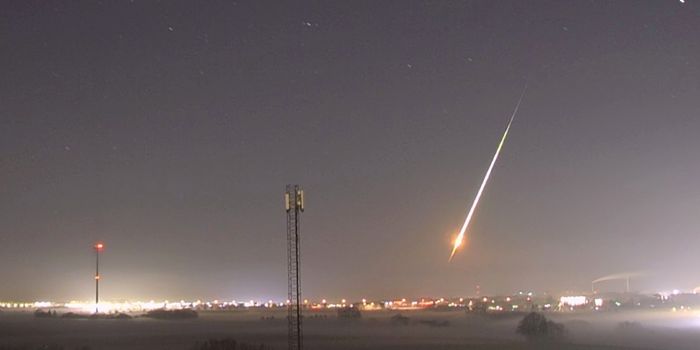 Shooting Star Spotted Before Impact