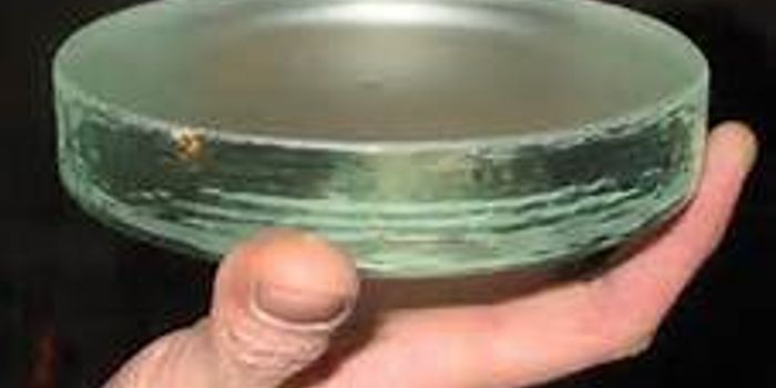 Cold War Surplus: Truck Driver Builds 70-inch Telescope with Spy Satellite Mirror!