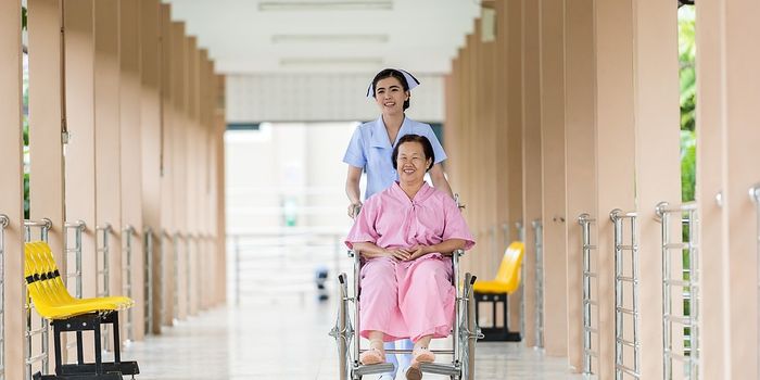 Should Nursing Homes Require Flu Shots for Staff and Patients?