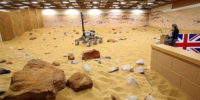 Tim Peake Operates Earth Rover From the International Space Station