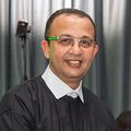 Presenter headshot of larbi_baassi