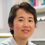 Inference of gene signatures associated with response and resistance to targeted and immunotherapies