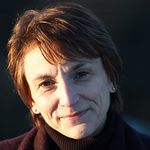 Non-aversive handling methods for mice: Scientific evidence and challenges for implementation