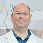 Straightforward CRISPR knockout: Leveraging predesigned synthetic sgRNAs for highly functional and specific gene knockout