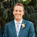 Purification of cells from SARS-CoV-2 convalescent samples and potentially infectious materials with fluorescent-activated cell sorting