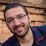 Context-Dependent Representation of Memory and Choice in the Human Brain