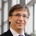 Presenter headshot of dr_franois_rousseau